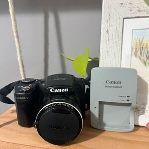 Canon SX500 IS Black Digital Camera with Charger